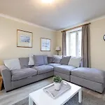 아파트 Fantastic 2bd In The Location In *